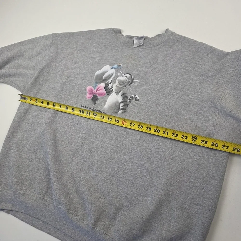 VTG‎ Disney Store Tigger Eeyore Sweatshirt Mens 3XL Gray Two Tails Crewneck